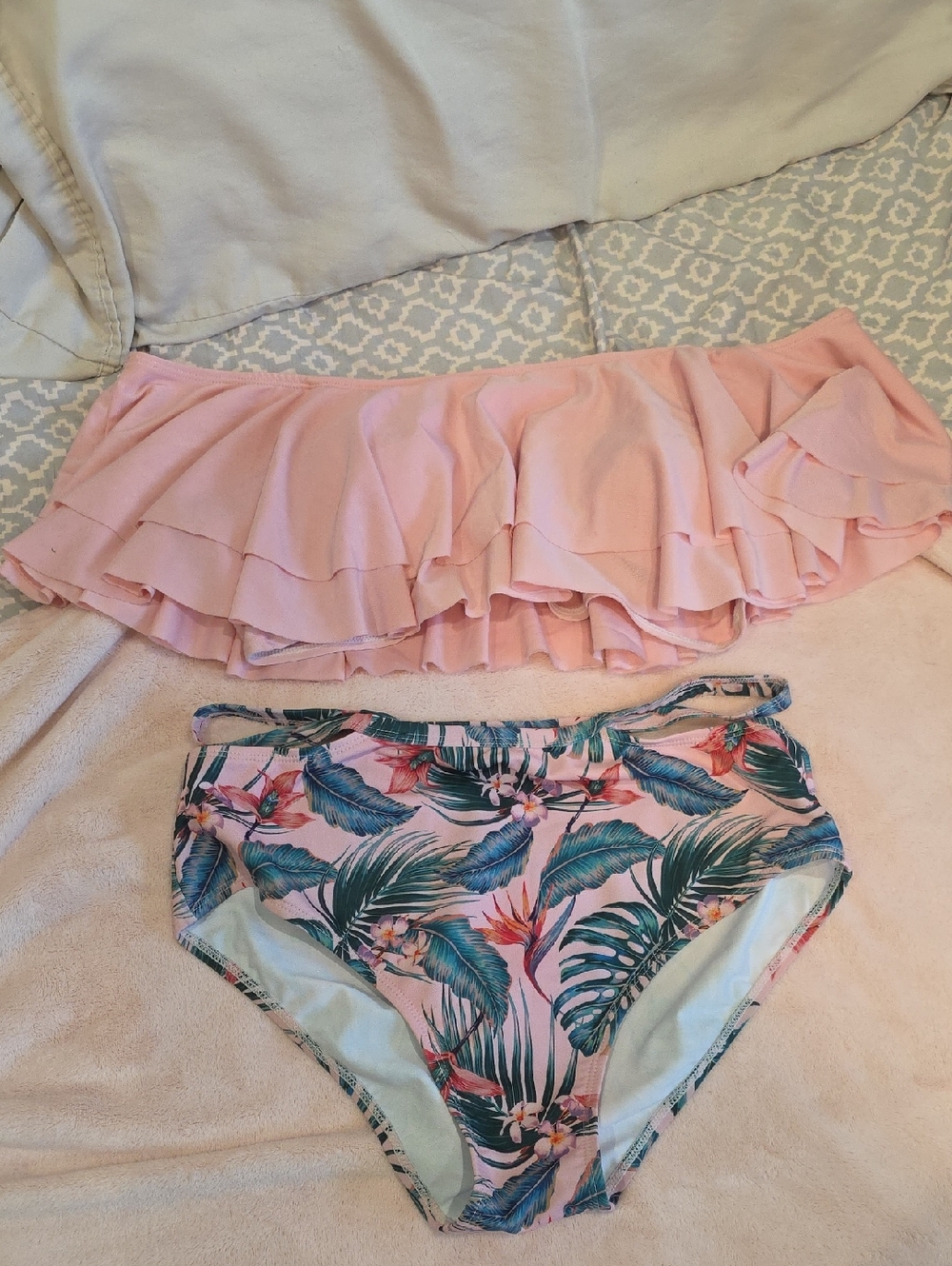 Noubeau Pink Ruffled Bandeau Bikini Top with Tropical High-Waist Bottoms
